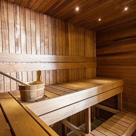 Luxury 2-floor With Sauna And Balcony Apartament